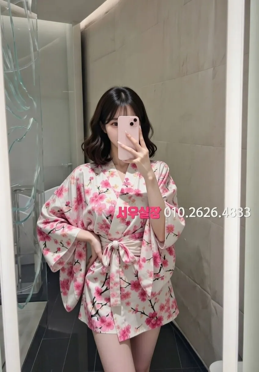 경남 다국적노래클럽 프리미엄 라인업 16번 프로필