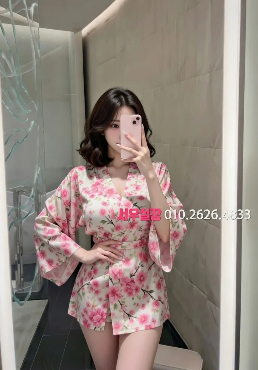 경남 하이퍼블릭 프리미엄 라인업 32번 프로필