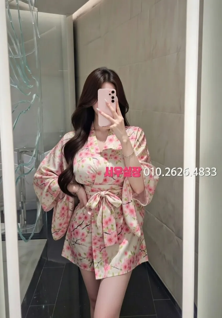 경남 란제리룸 프리미엄 라인업 15번 프로필